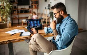 Read more about the article How to Build a Profitable Blog in 6 Months: Step by Step Guide