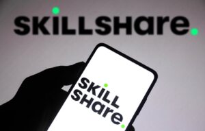 Read more about the article How to Earn Money on Skillshare: Complete Guide for Beginners