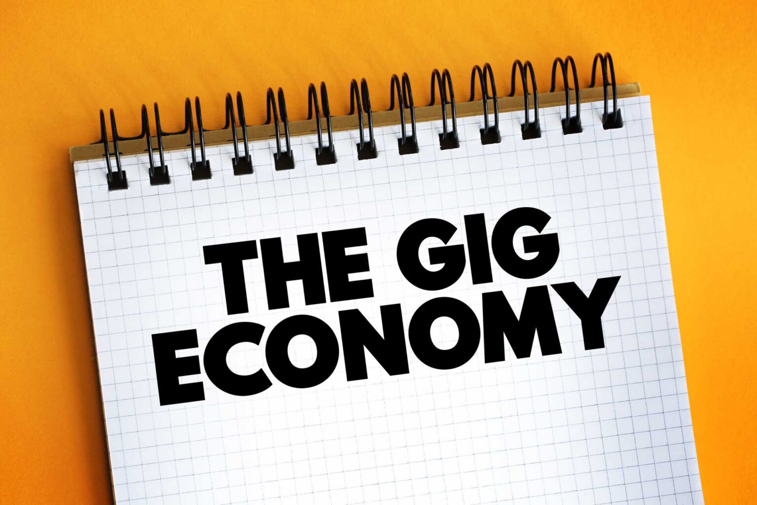 You are currently viewing What Is the Gig Economy? Benefits, Risks, and the Future of Work