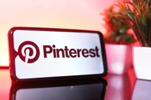 Read more about the article Top Ways to Monetize Your Skills with Pinterest SEO Services